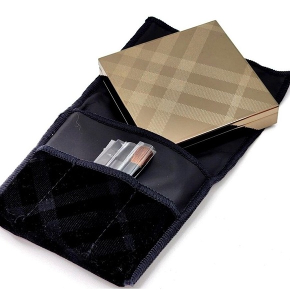 NEW IN BOX Burberry Complete Eye Palette ~ Mocha 02 ~ GORGEOUS! - Picture 2 of 13